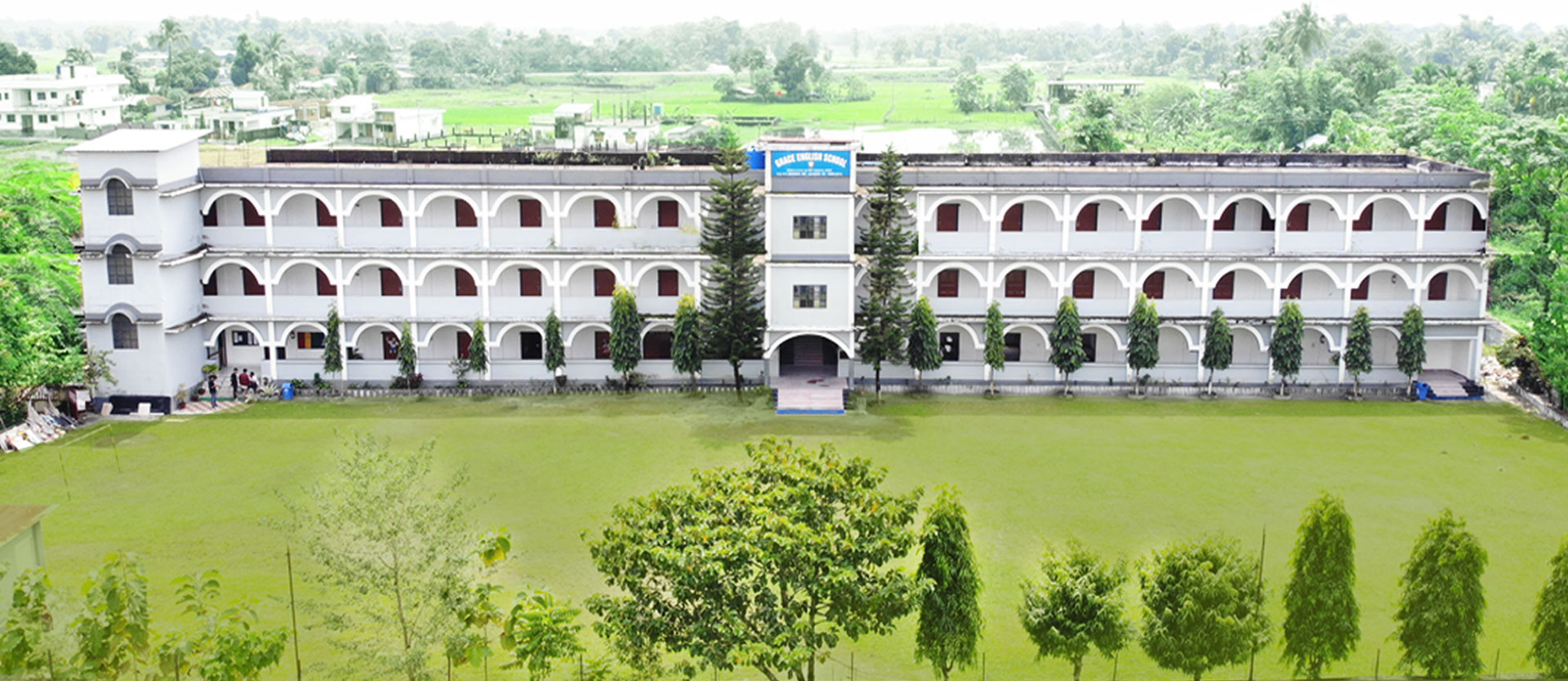 Grace English School, Campus